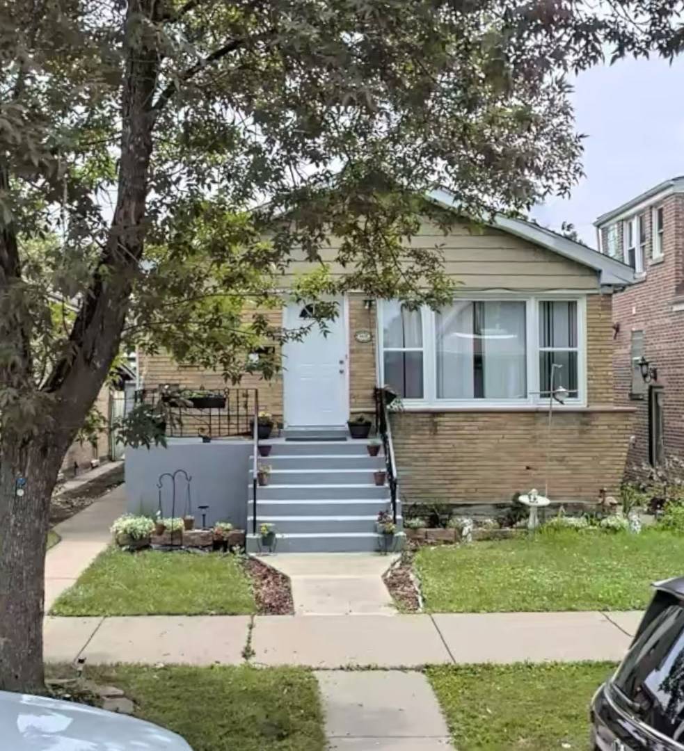 Chicago, IL 60632,4635 S KEATING AVE