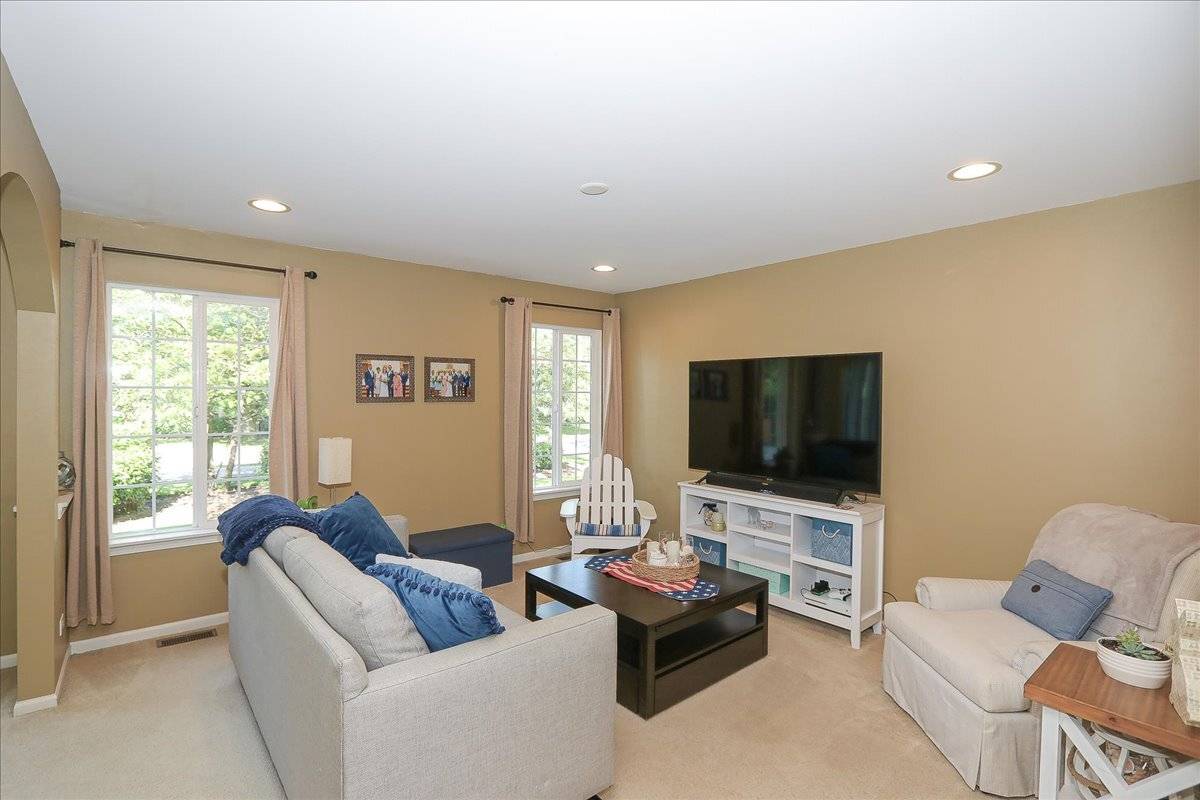 Lakemoor, IL 60051,32476 N Rushmore AVE #1