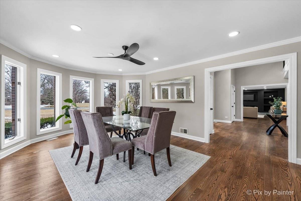 Libertyville, IL 60048,18421 W Wood Hollow LN
