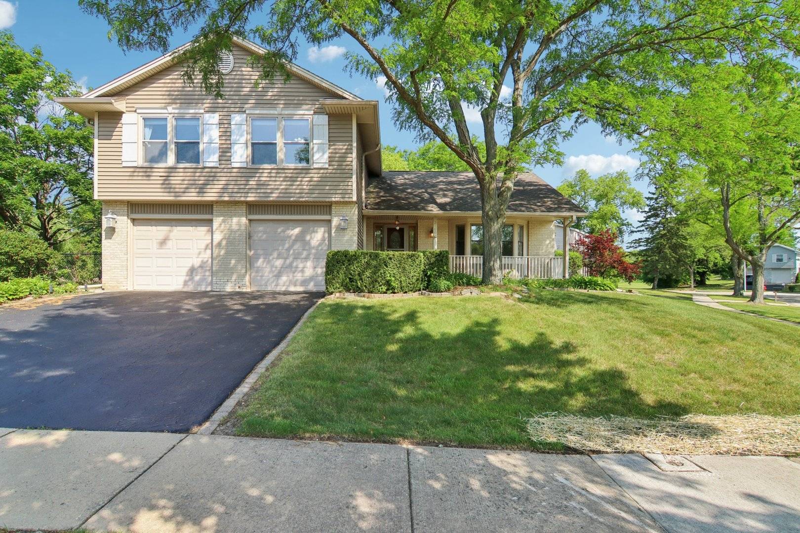 Hoffman Estates, IL 60192,3760 N Alder DR