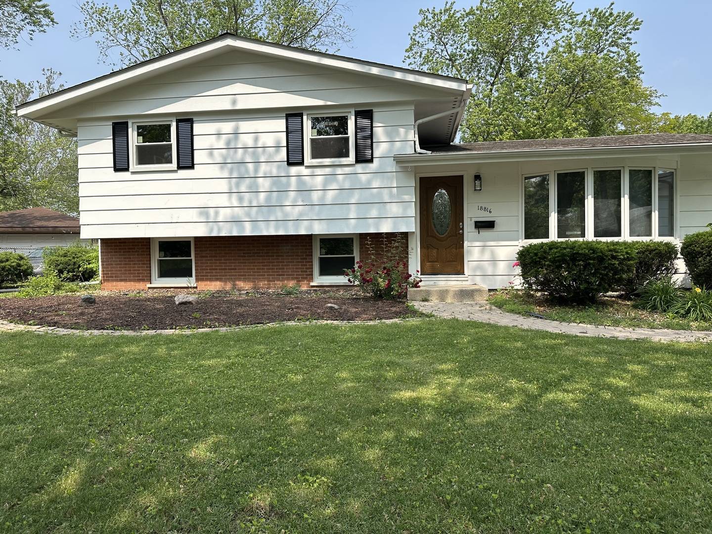Lansing, IL 60438,18816 Park AVE