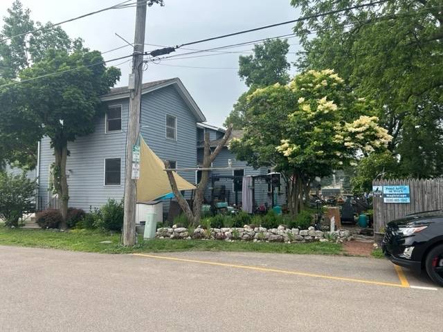 Elburn, IL 60119,118 W North ST