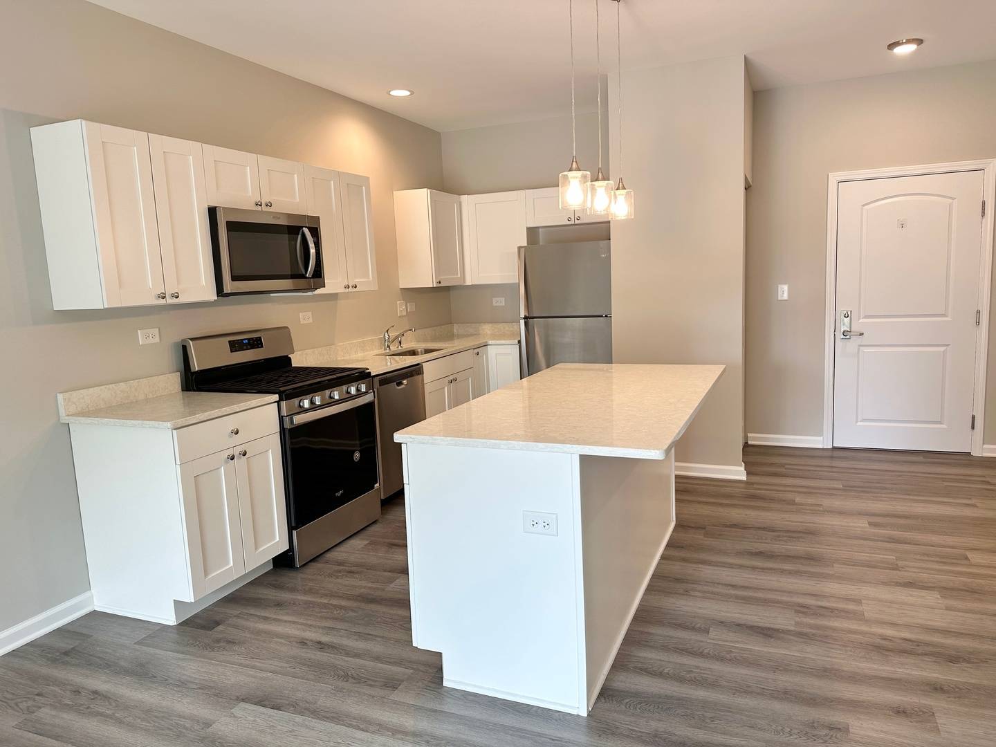 Woodstock, IL 60098,301 N Madison ST #1B