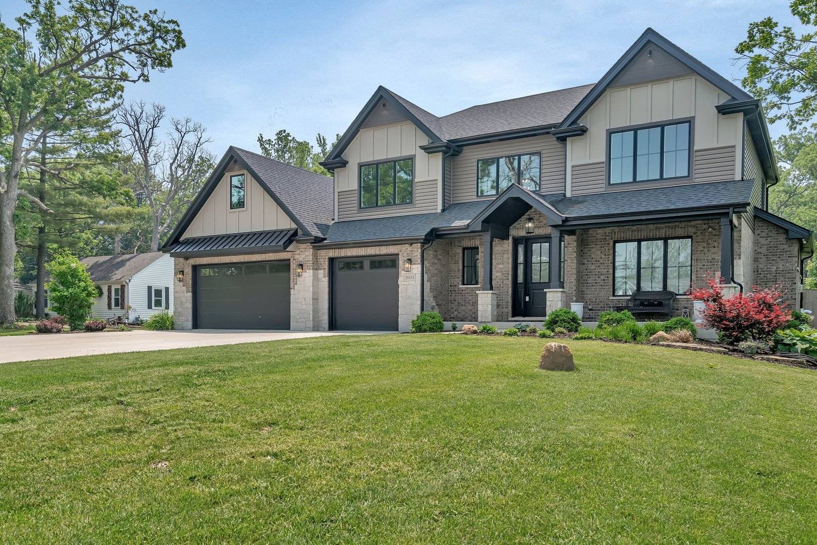 Mokena, IL 60448,20111 N Woodland CIR