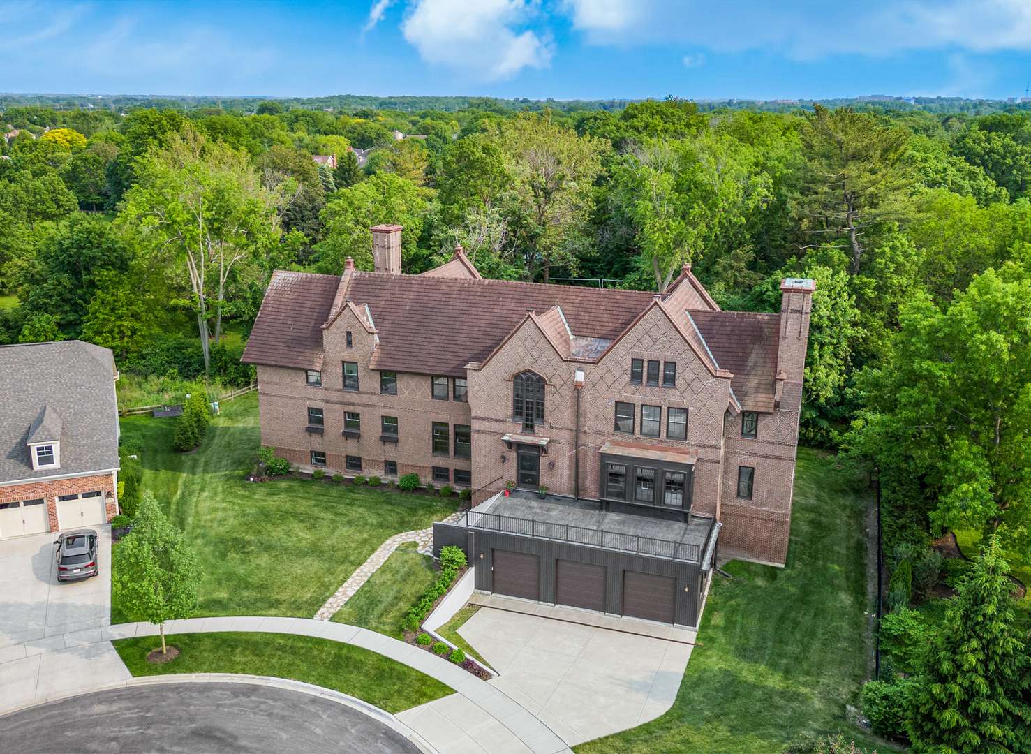 Wheaton, IL 60189,141 Loretto CT