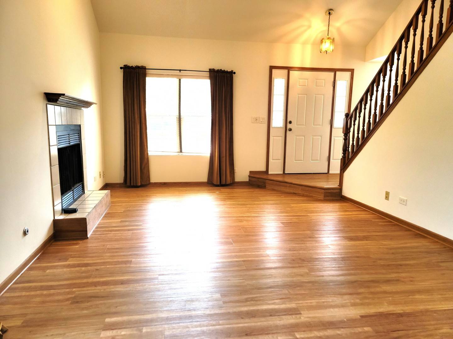 Crest Hill, IL 60403,1434 Root ST