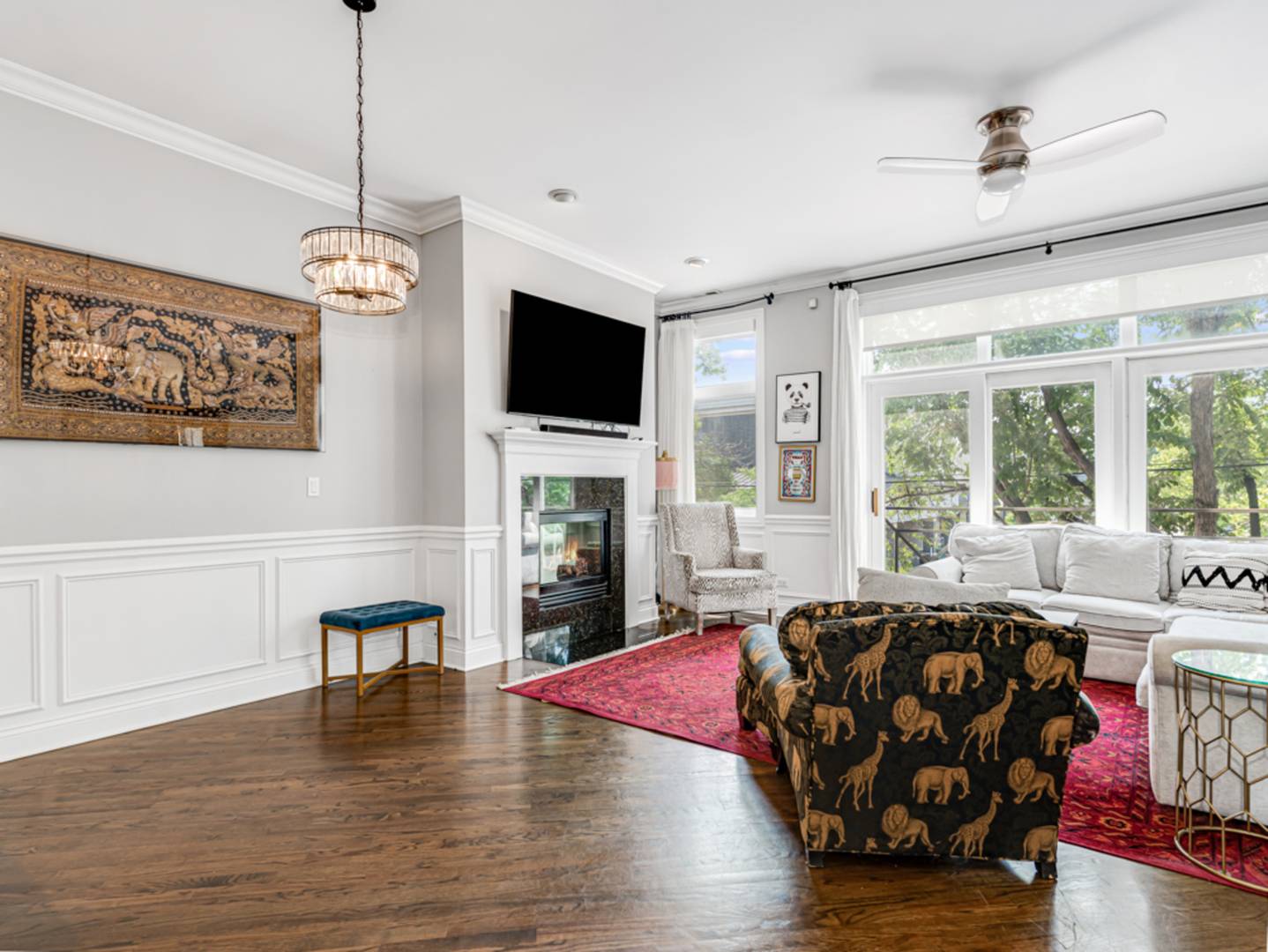 Chicago, IL 60622,2052 W Chicago AVE #2
