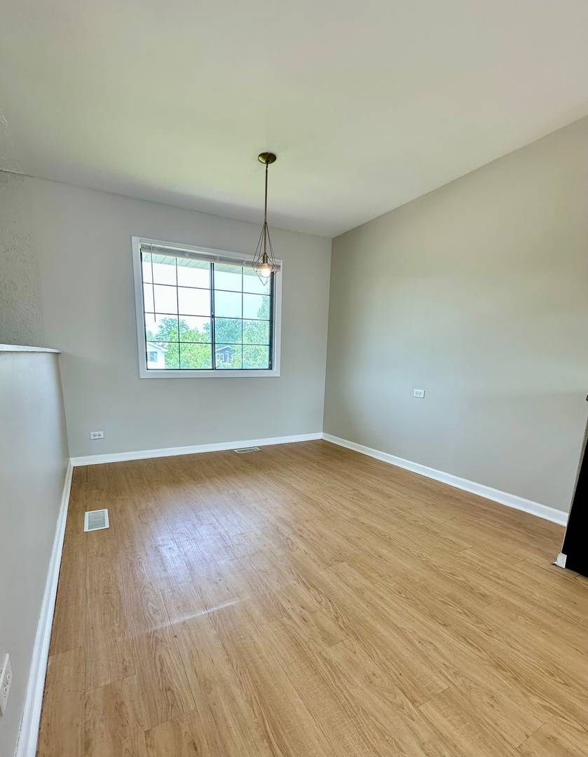 Hanover Park, IL 60133,2363 Cove DR