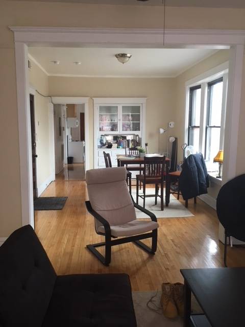 Chicago, IL 60657,1500 W George ST #3