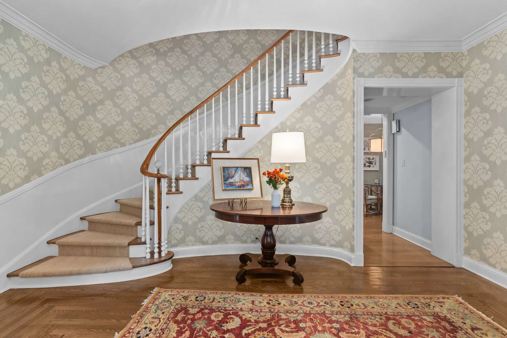 Winnetka, IL 60093,545 Sheridan RD