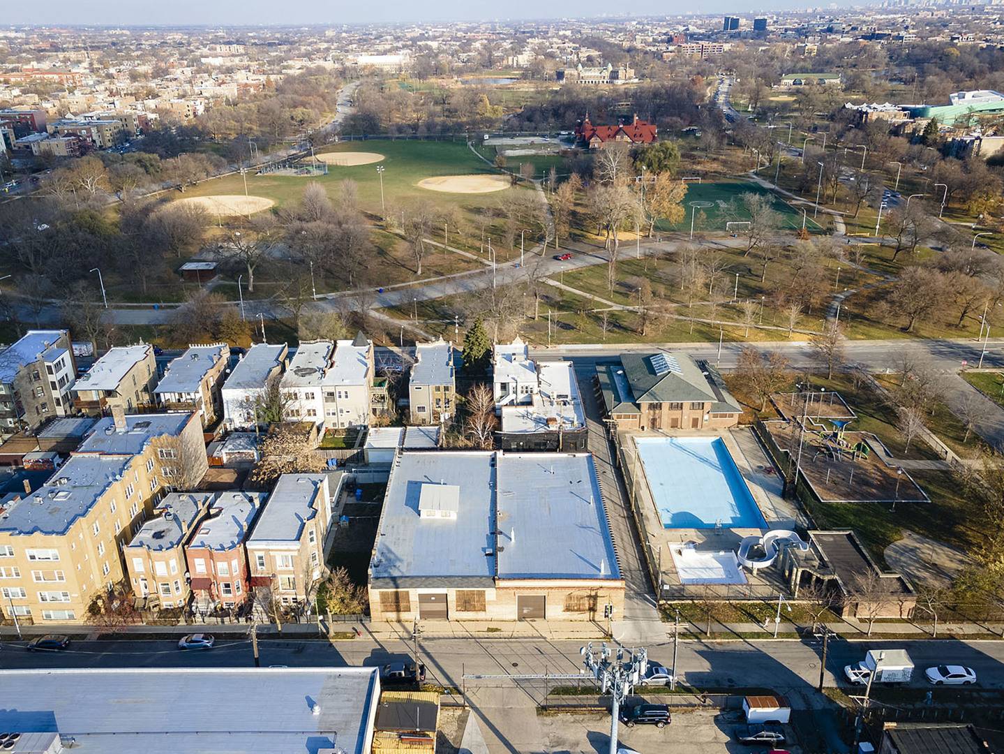 Chicago, IL 60622,3056 W Walton ST