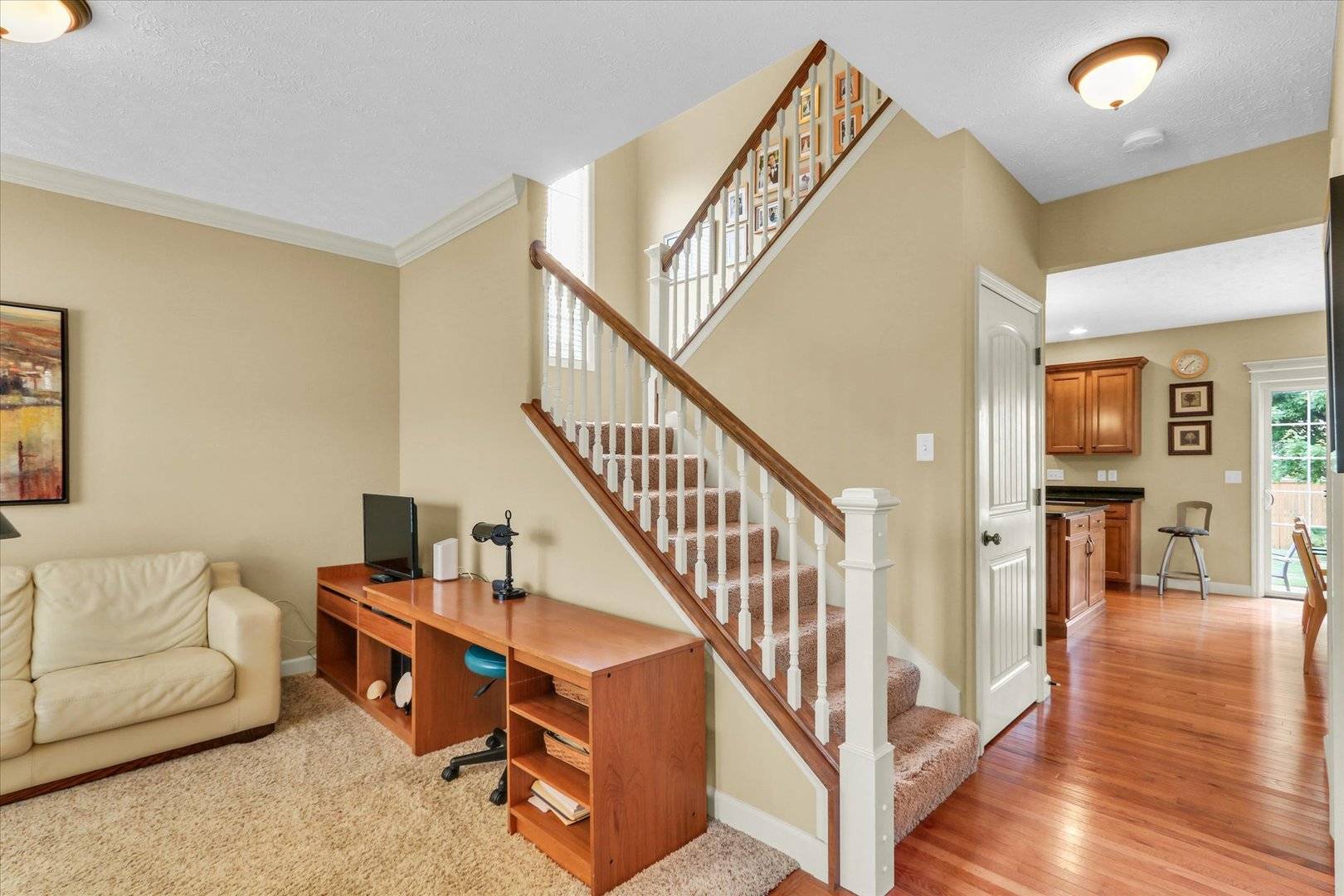 Savoy, IL 61874,407 Banbury LN