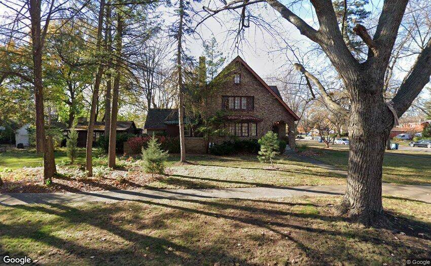 Aurora, IL 60506,103 S Calumet AVE