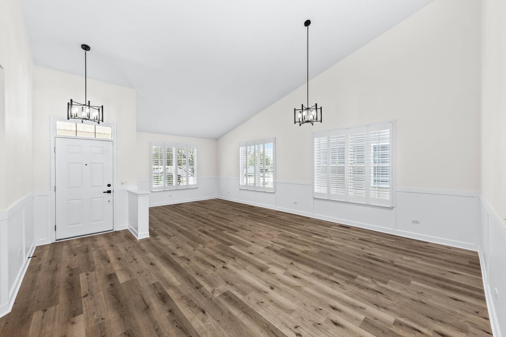 Romeoville, IL 60446,1468 W Grand Haven RD