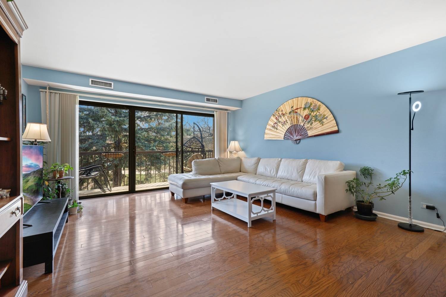 Naperville, IL 60563,1105 N Mill ST #215