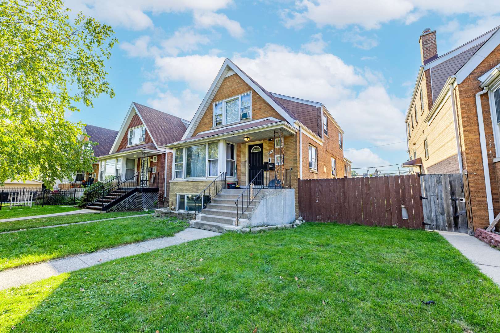 Chicago, IL 60632,4636 S Keating AVE