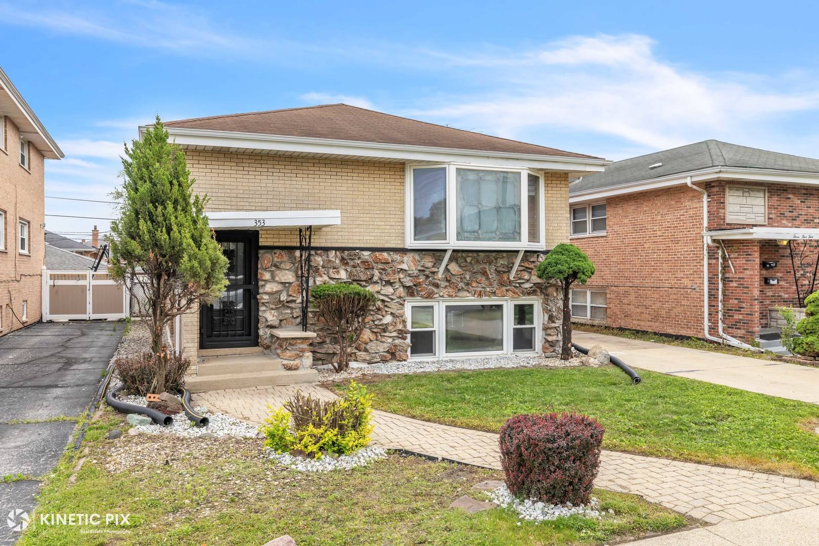 Calumet City, IL 60409,353 Luella AVE