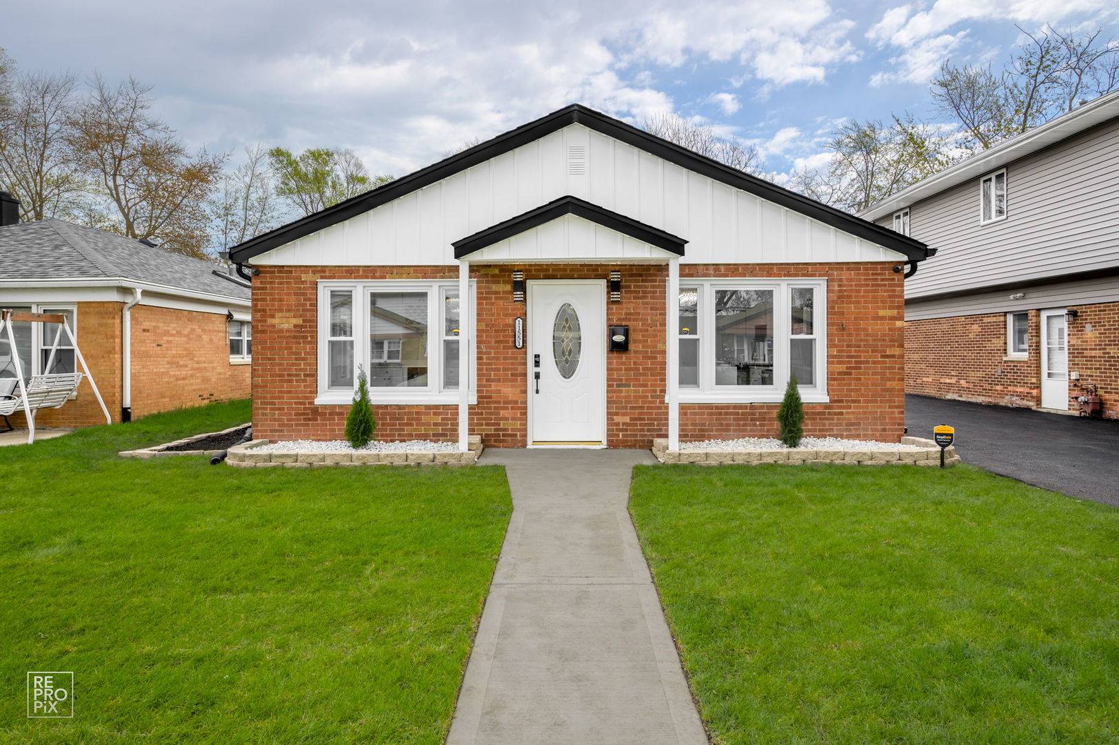 Merrionette Park, IL 60803,11551 S Sacramento DR