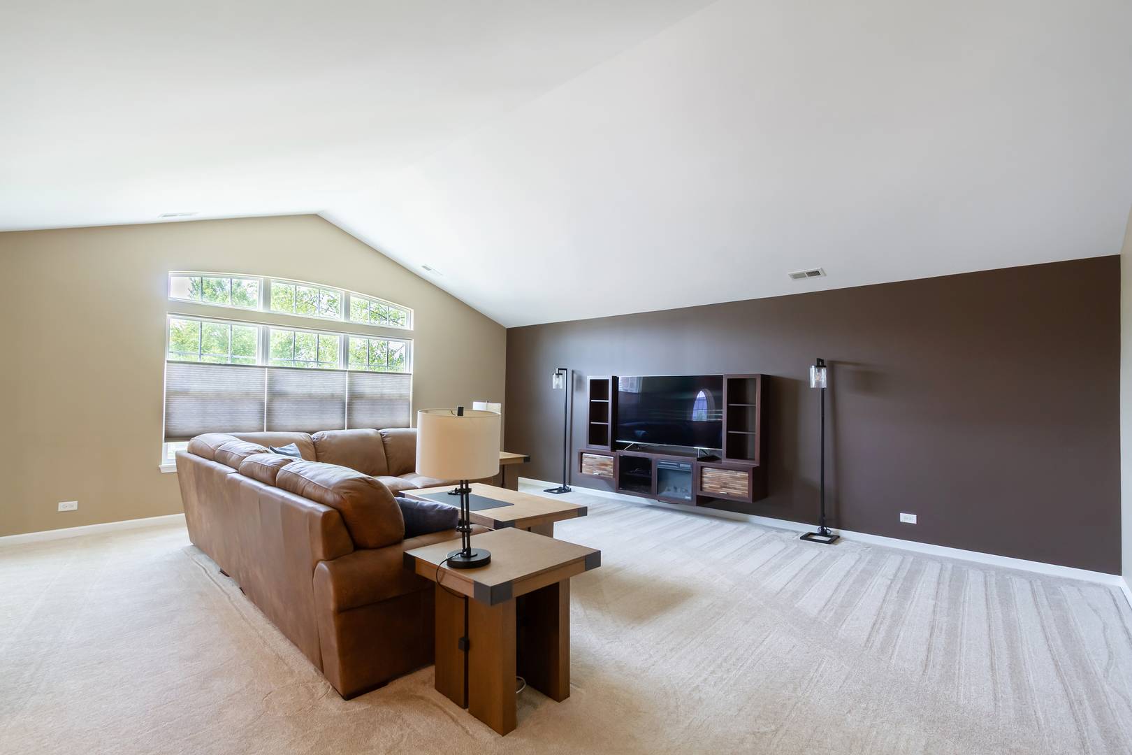 West Dundee, IL 60118,2746 Acorn CT #2746