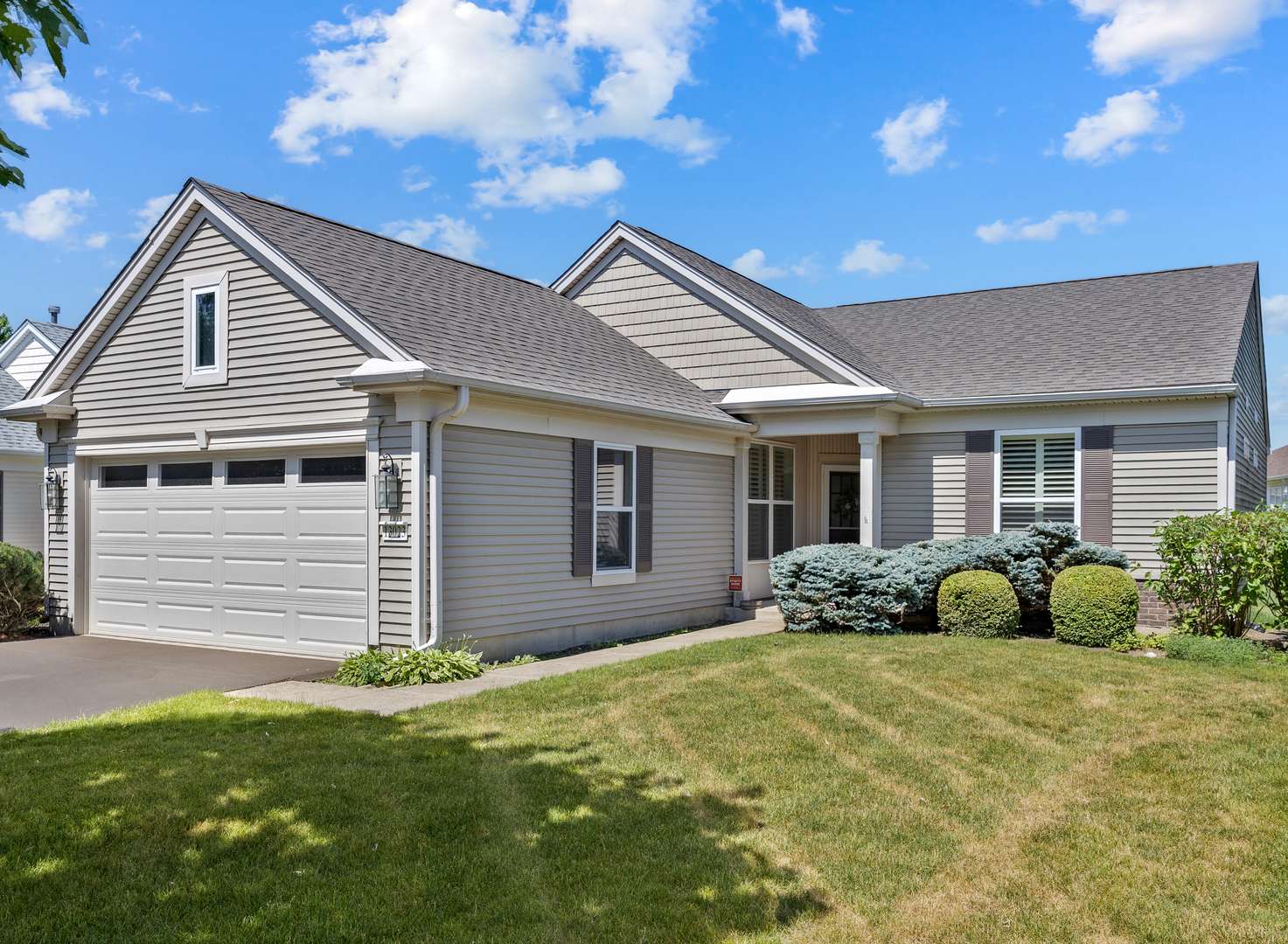 Huntley, IL 60142,13023 Dearborn TRL