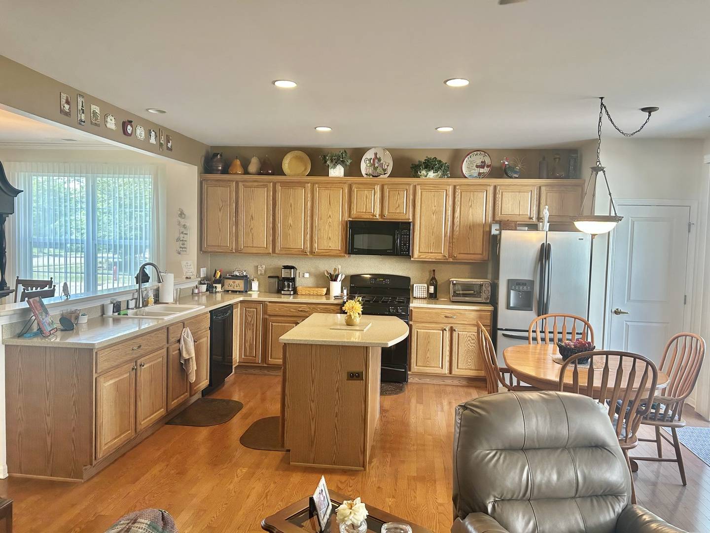 Huntley, IL 60142,11642 Sunderlin DR