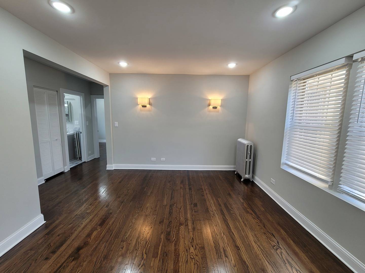Chicago, IL 60640,5058.5 N Wolcott AVE #2N