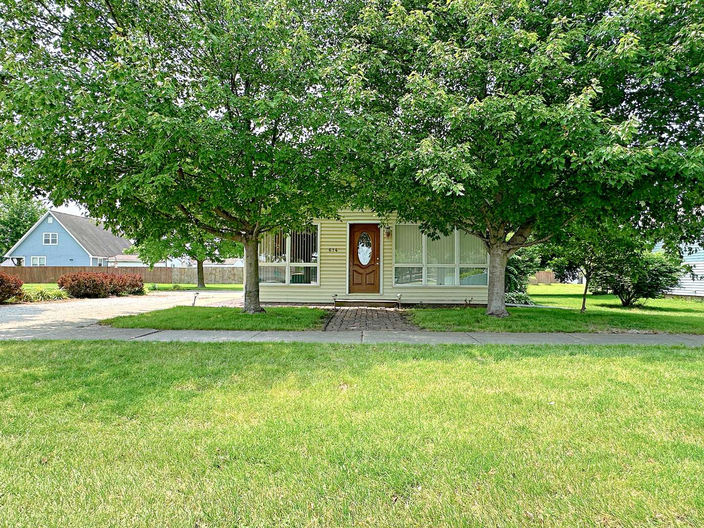 Streator, IL 61364,614 Powell ST