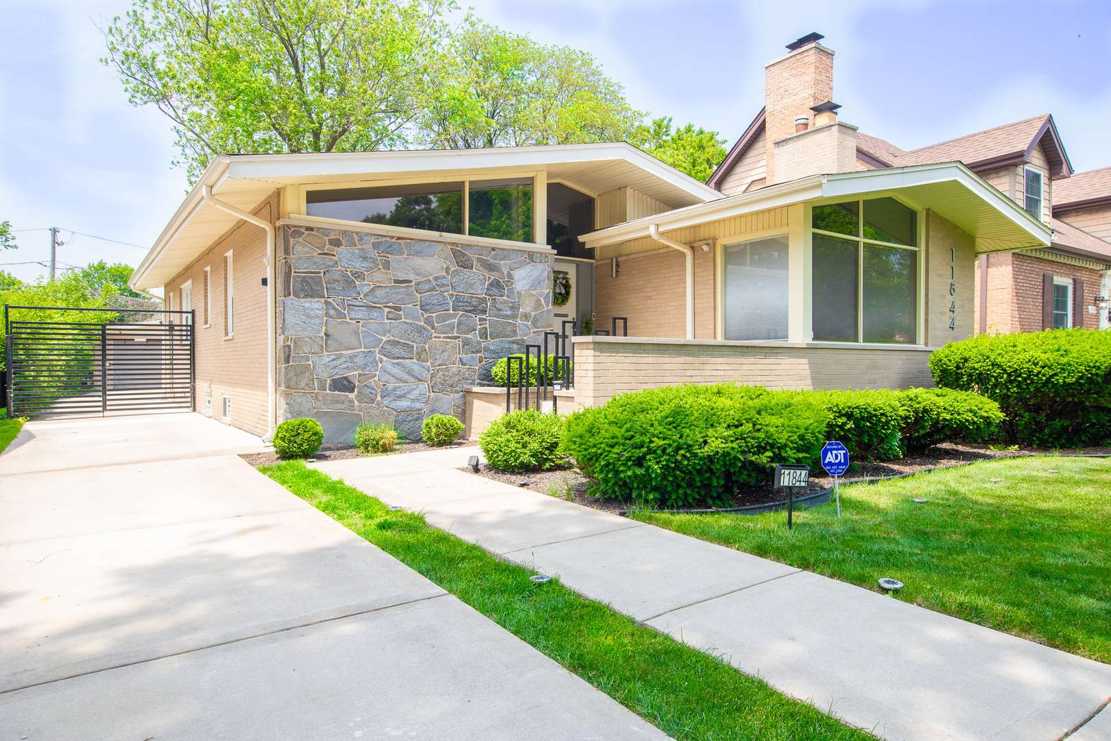 Chicago, IL 60643,11844 S Oakley AVE