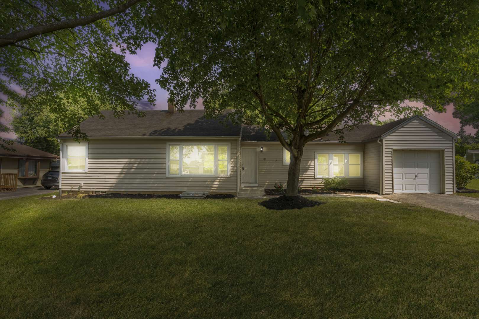 West Chicago, IL 60185,133 W Lester ST