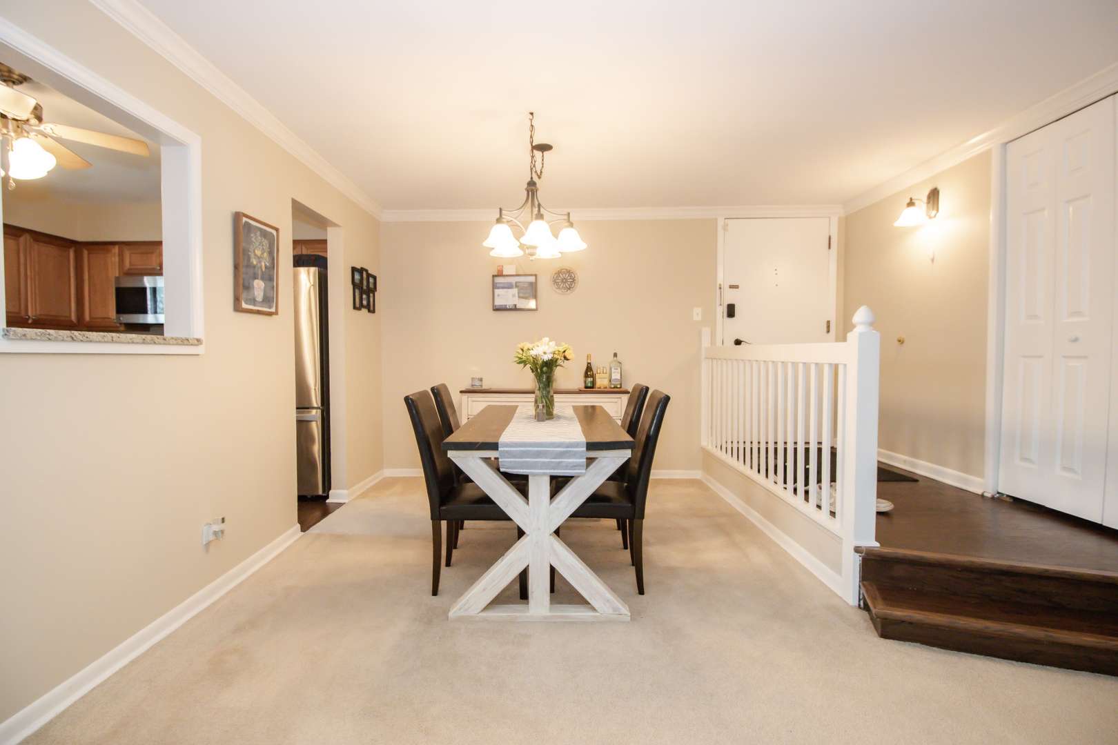 Westmont, IL 60559,107 65th Lake DR #202