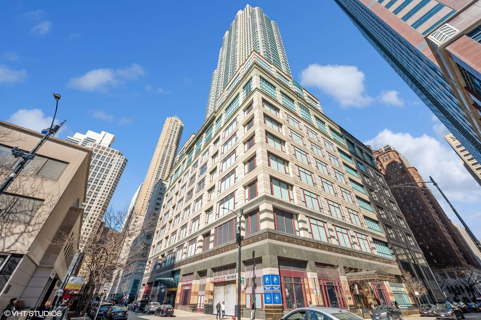 Chicago, IL 60611,100 E Huron ST #3501