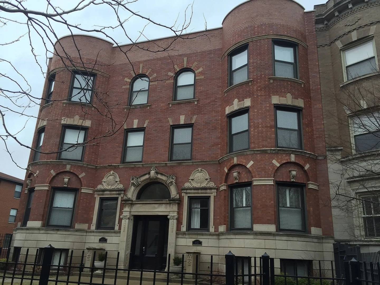 Chicago, IL 60640,4623 N Beacon ST #3N