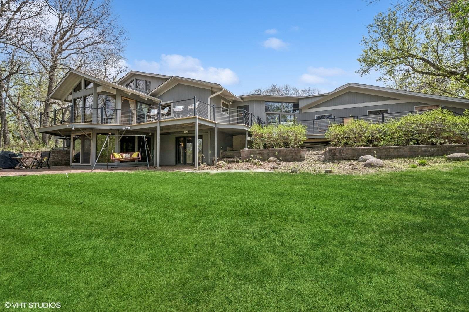 Lake Barrington, IL 60010,184 A River RD