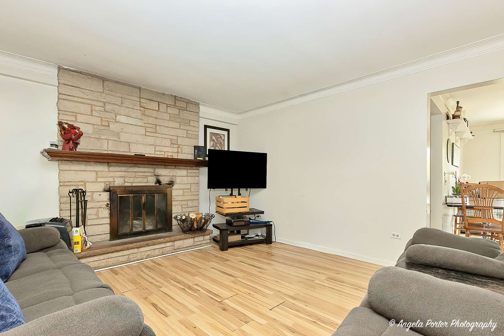 Zion, IL 60099,12977 W 9th ST