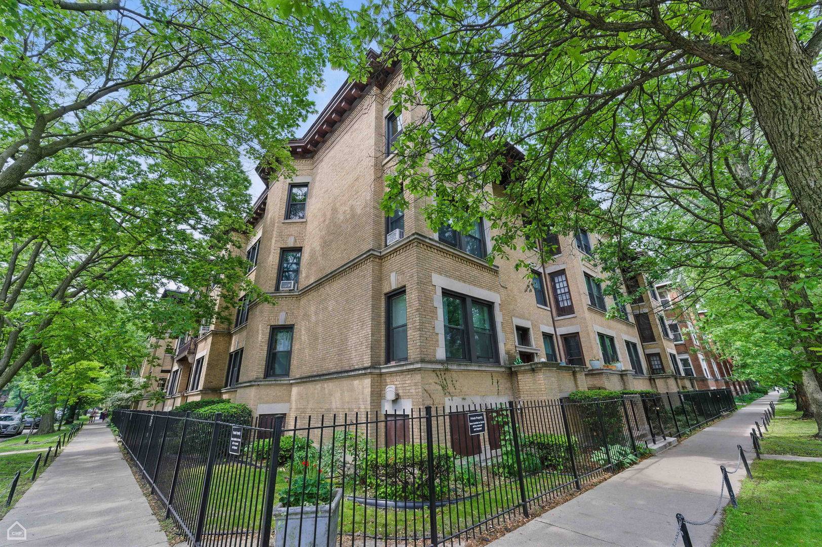 Chicago, IL 60615,1235 E 53rd ST #3