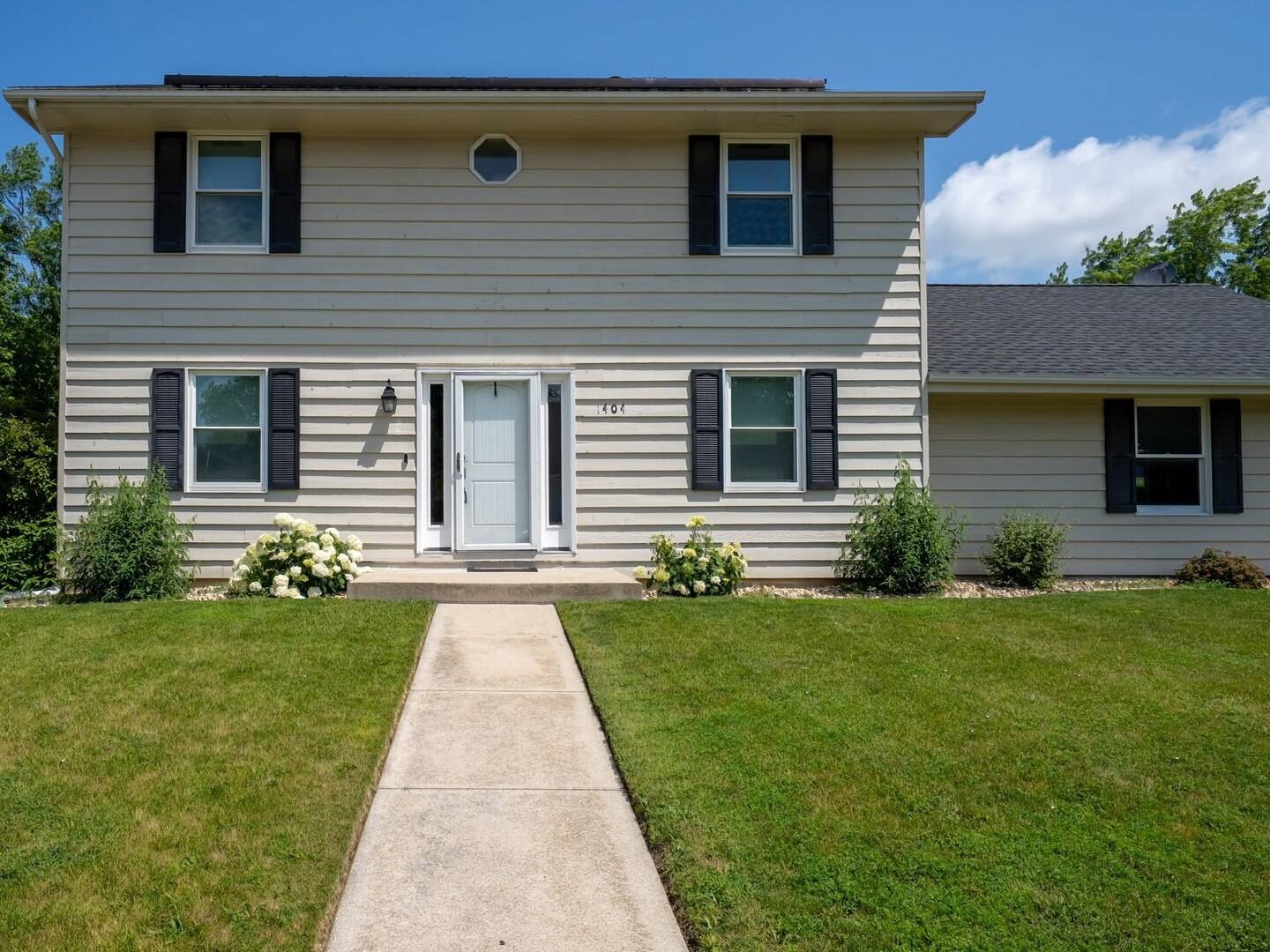 Normal, IL 61761,1404 Godfrey DR