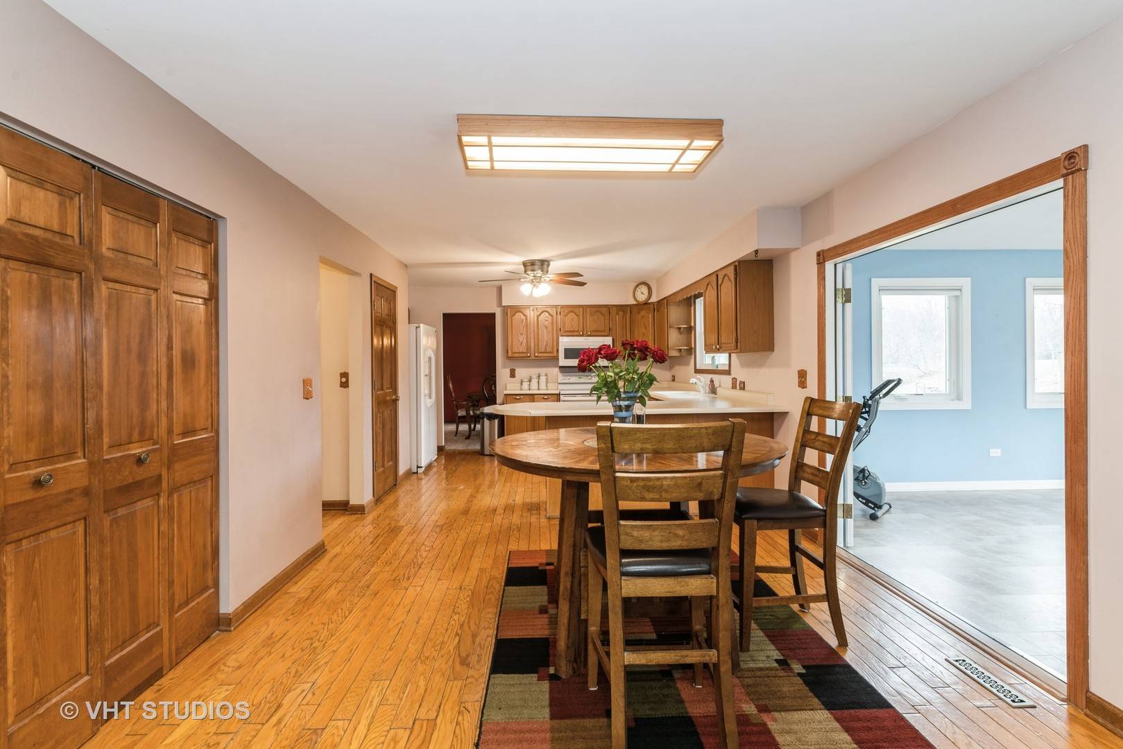 Gurnee, IL 60031,5033 Boulders DR