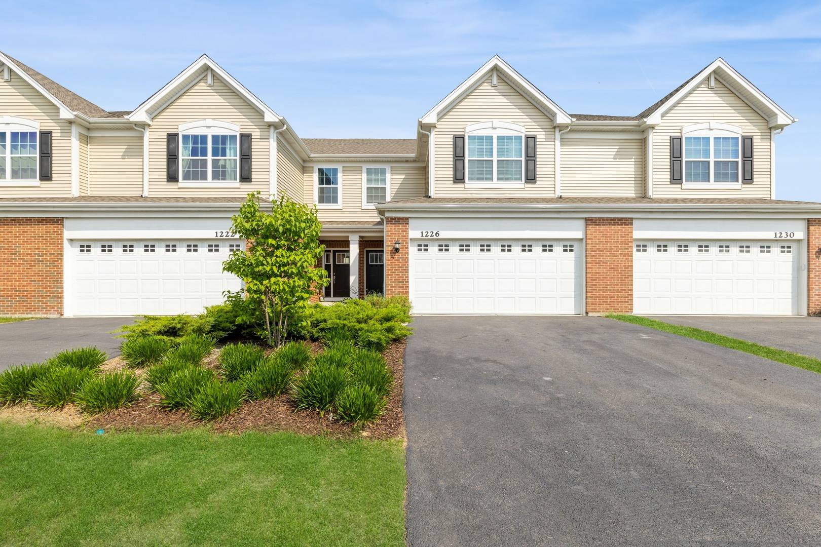 Mchenry, IL 60050,1226 Draper RD