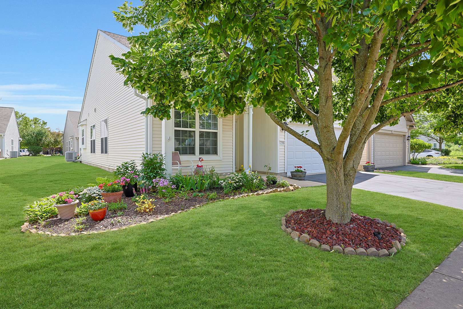 Huntley, IL 60142,12586 LOWDEN ST