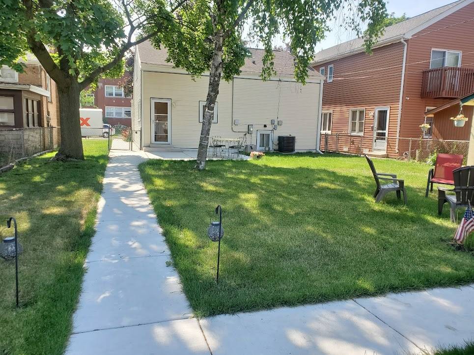 Forest Park, IL 60130,920 Hannah AVE