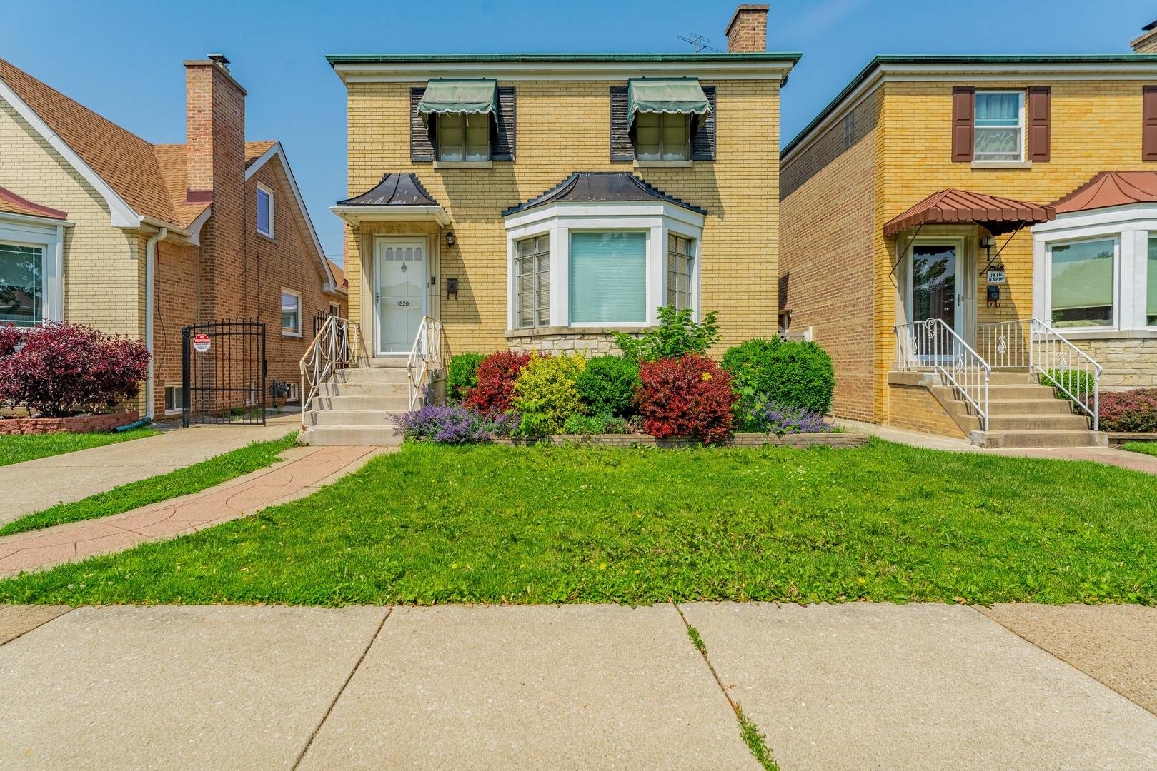 Berwyn, IL 60402,1820 Maple AVE
