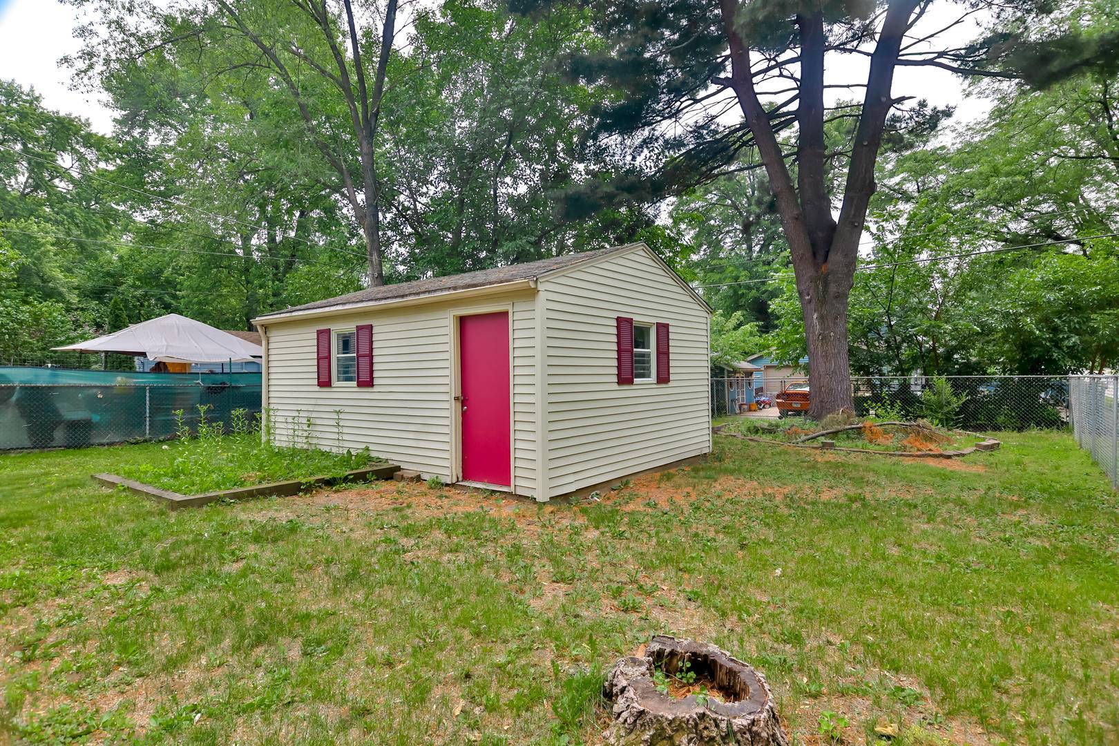 Rockford, IL 61101,2928 Garfield DR