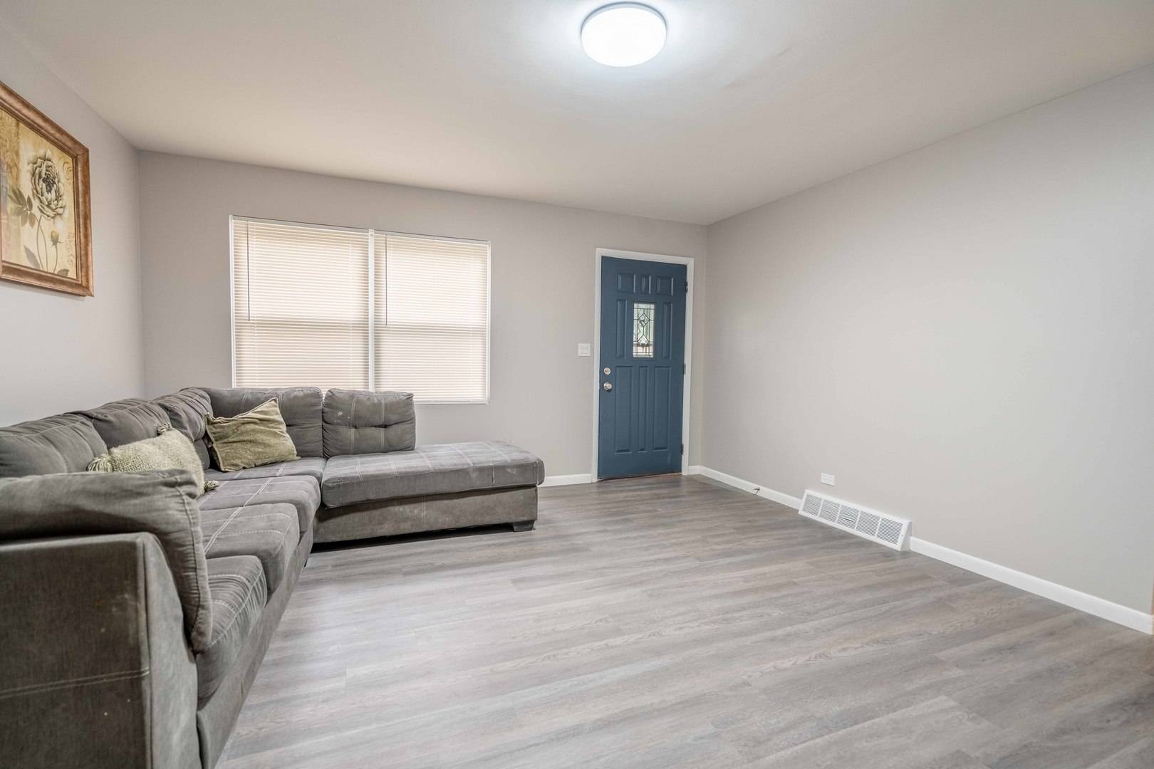 Stone Park, IL 60165,1745 N 40th AVE