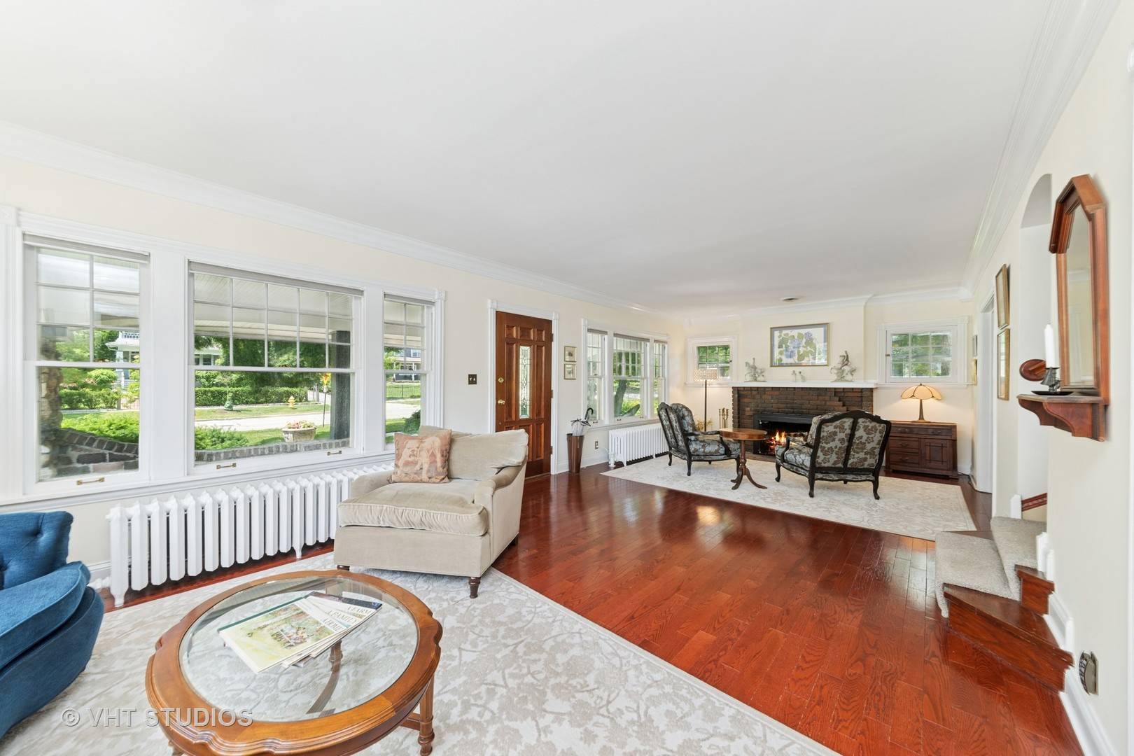 Glen Ellyn, IL 60137,571 N Main ST