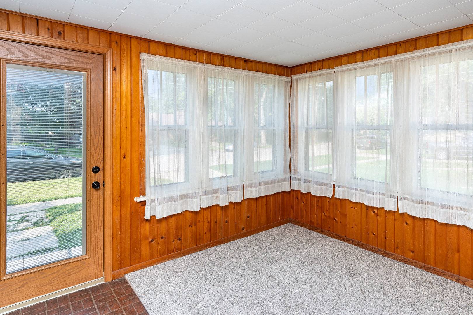 Sycamore, IL 60178,432 E Elm ST