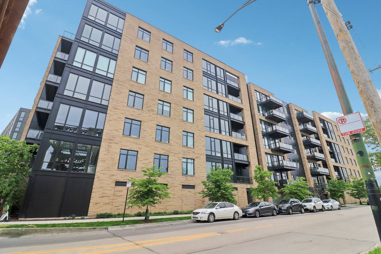 Chicago, IL 60614,1701 W Webster AVE #512