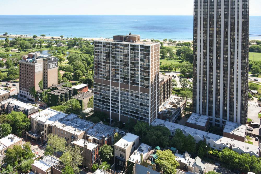Chicago, IL 60614,1749 N Wells ST #1101