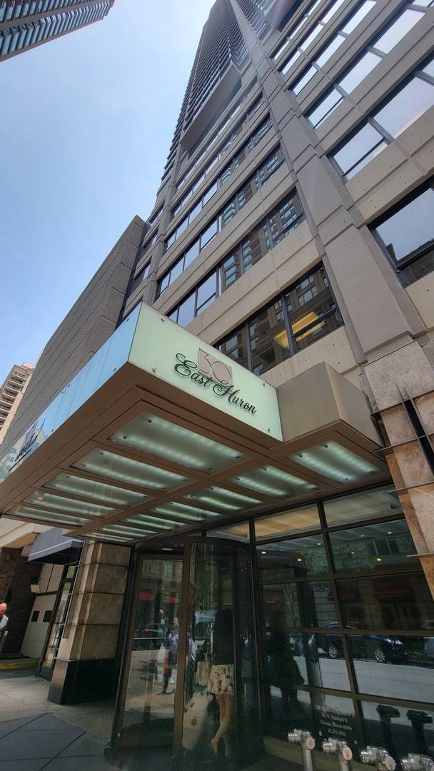 Chicago, IL 60611,30 E HURON ST #1908