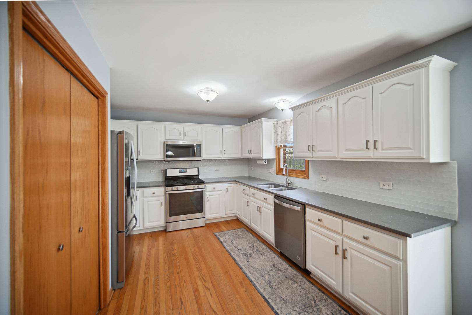 New Lenox, IL 60451,2870 Gannet LN
