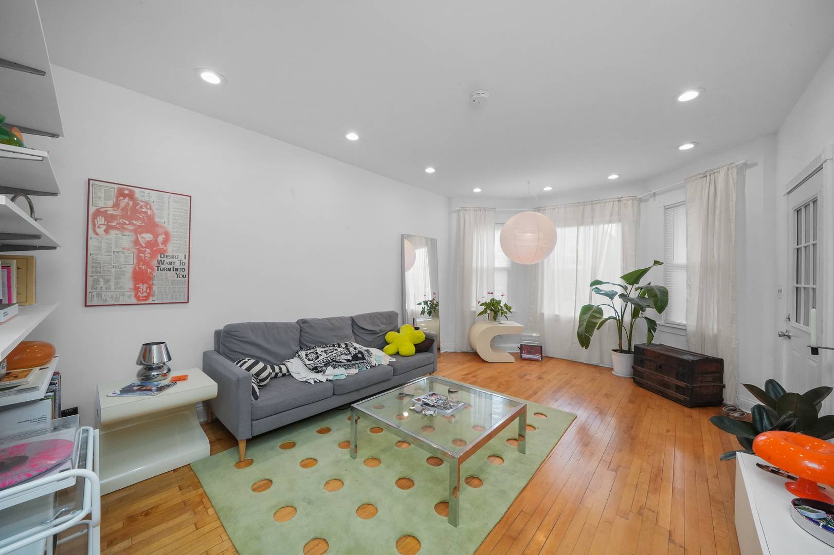 Chicago, IL 60618,2947 N Lawndale AVE #1